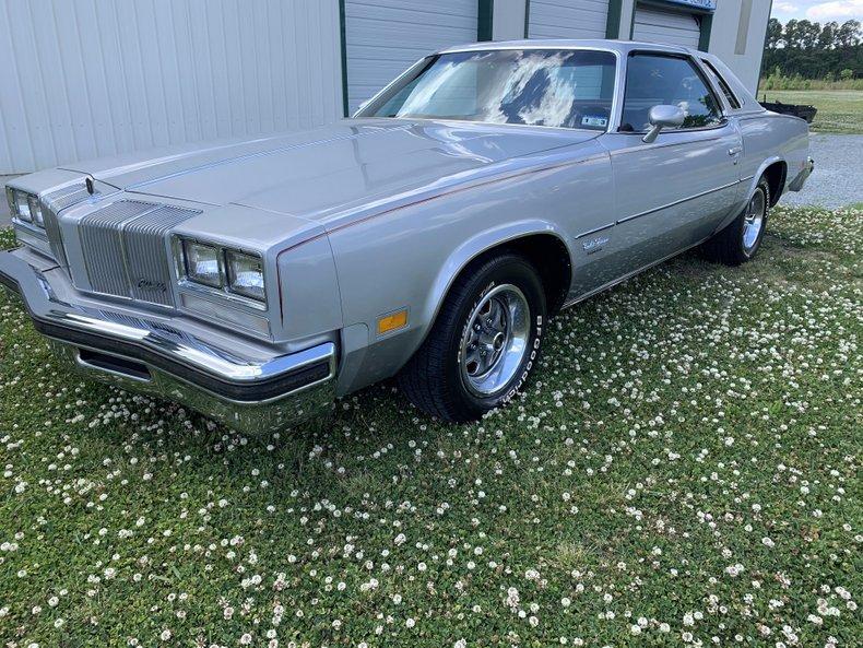 1976 Oldsmobile Cutlass Brougham