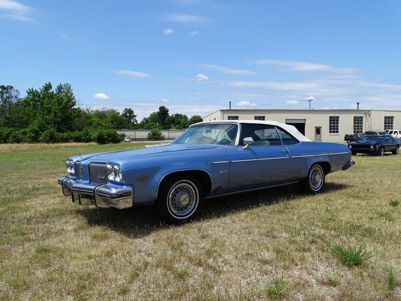 1974 Oldsmobile Delta 88 Royale