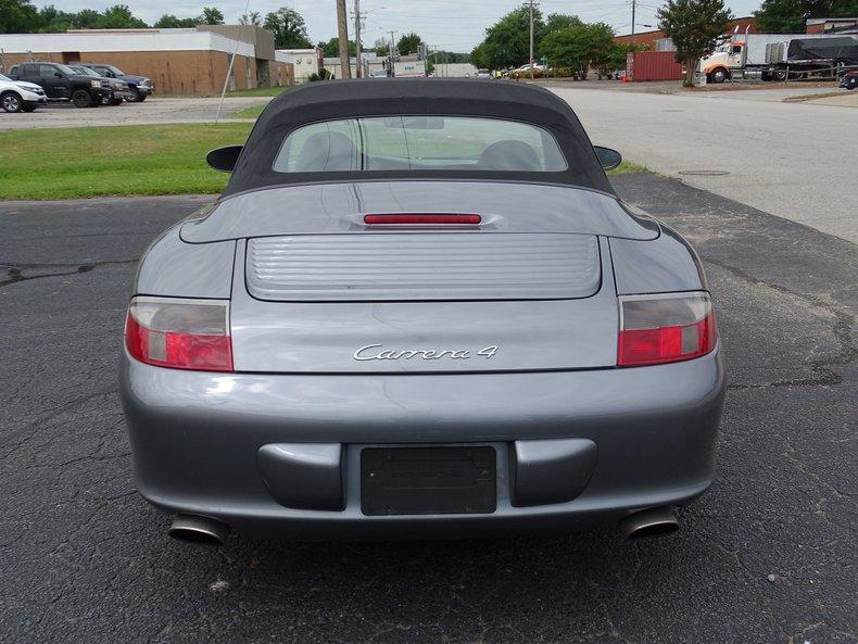 2004 Porsche 911 Carrera