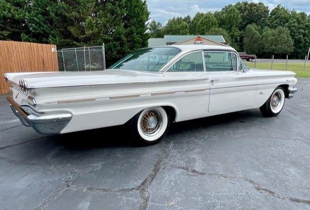 1960 Pontiac Bonneville