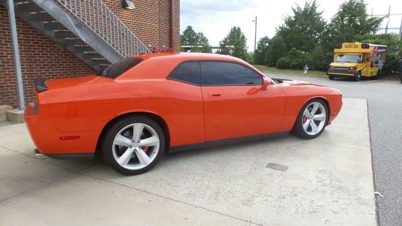 2009 Dodge Challenger SRT8