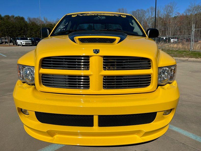 2005 Dodge Ram 1500 SRT Viper