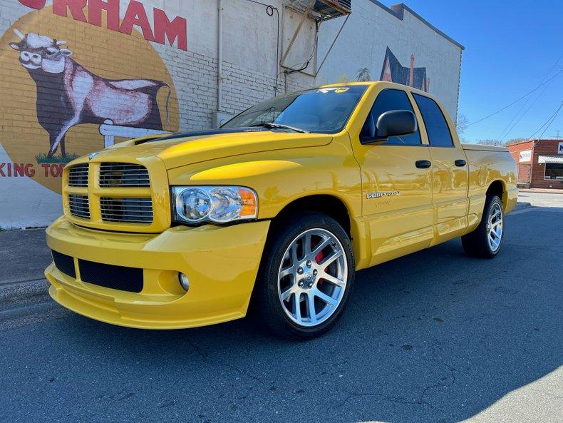 2005 Dodge Ram 1500 SRT Viper