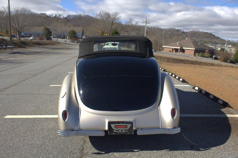 1938 Ford Cabriolet Street Rod