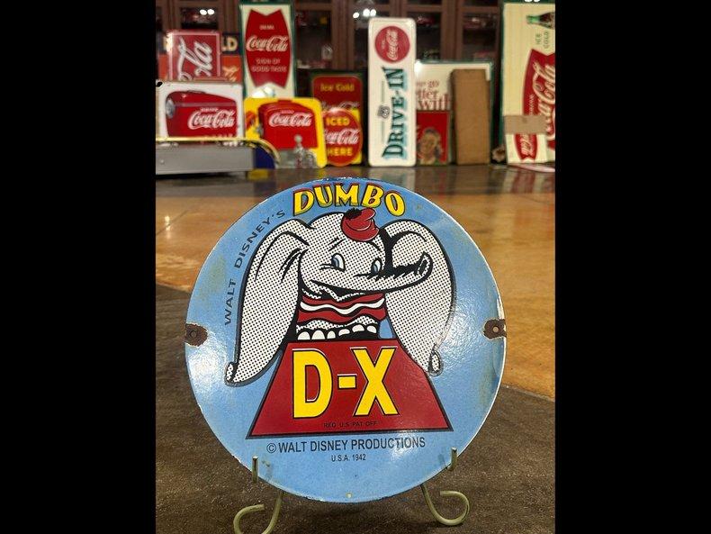 Dumbo D-X Porcelain Pump Plate Marked walk Disney