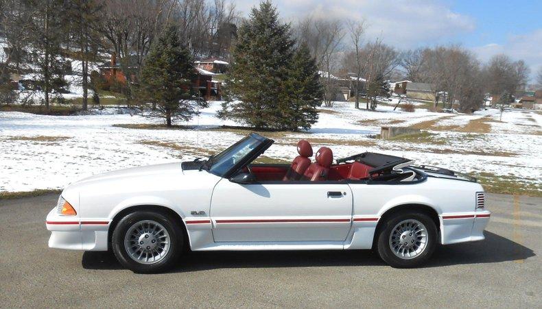 1987 Ford Mustang GT