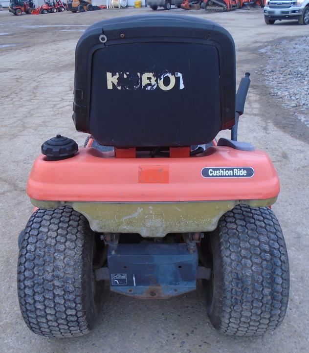 KUBOTA T1770 LAWN TRACTOR