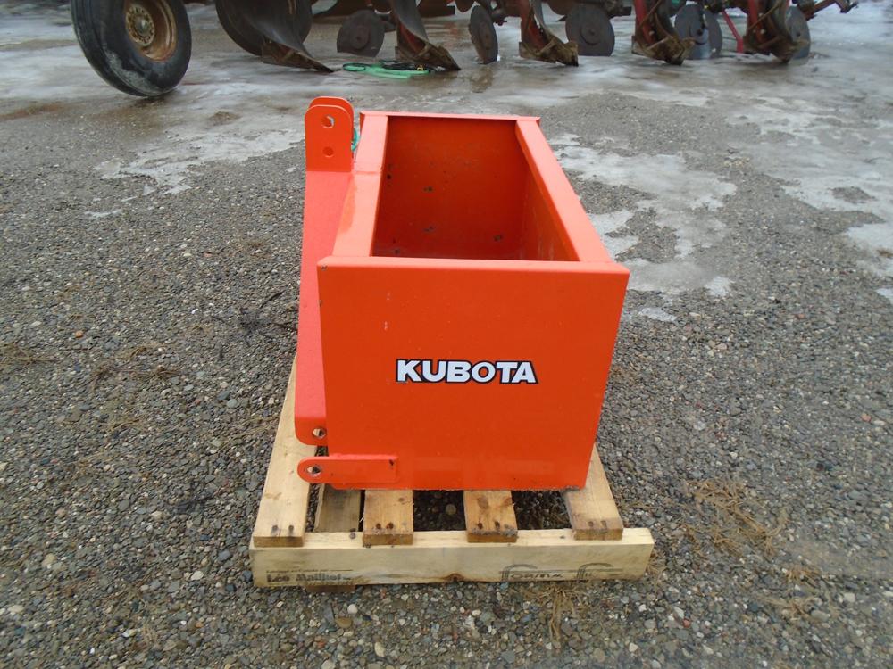 KUBOTA B5320 BALLAST BOX