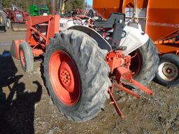 DB 885 TRACTOR