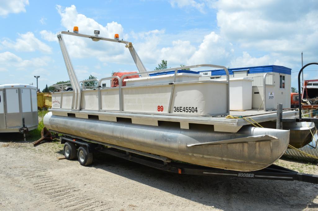 2001 FABRITECK TWISTER 24248 24FT PONTOON BOAT