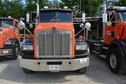 2001 KENWORTH T-800 ROAD TRACTOR