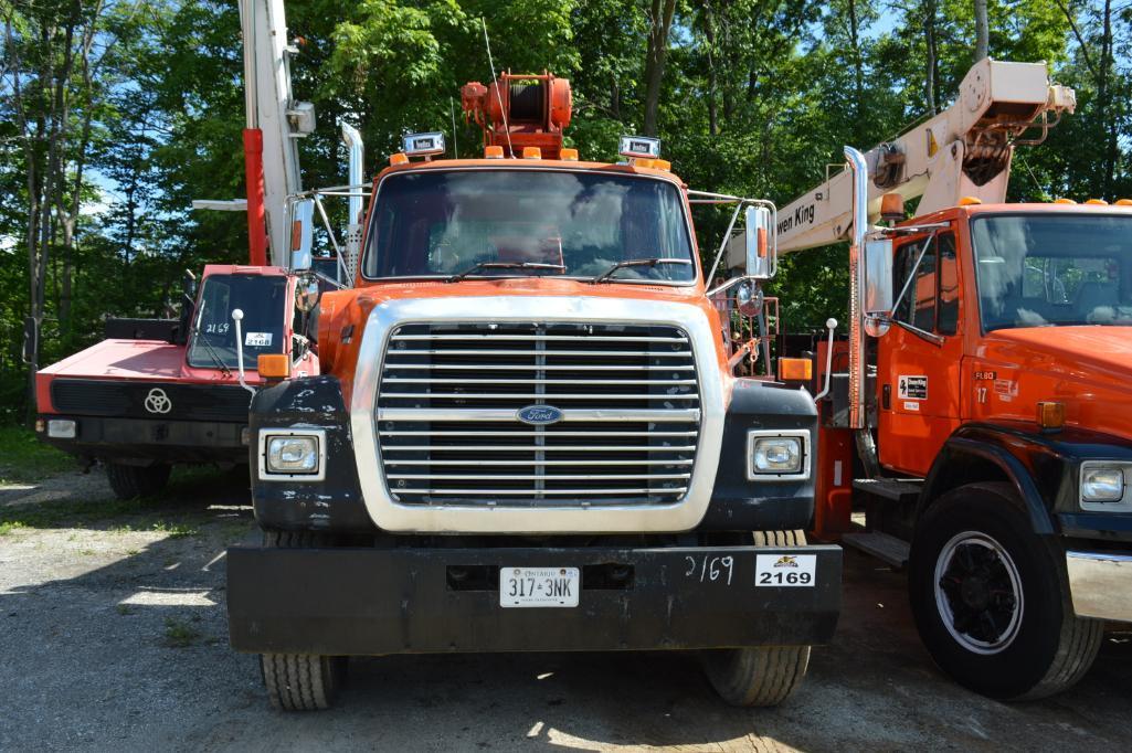 1989 FORD L8000 TRUCK WITH HL160 PITMAN CRANE