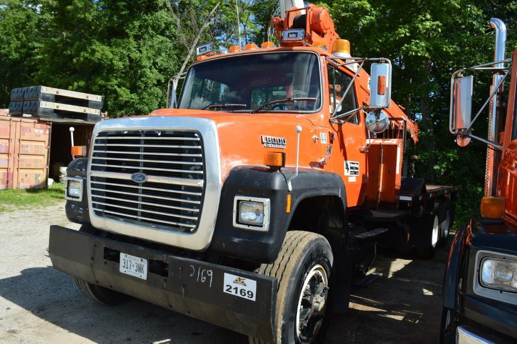 1989 FORD L8000 TRUCK WITH HL160 PITMAN CRANE