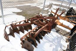 MASSEY FERGUSON 3PTH DISC WITH LEVERS