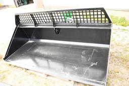 MAPLESIDE 7FT SKID STEER QUICK ATTACH HIGH VOLUME BUCKET (UNUSED)