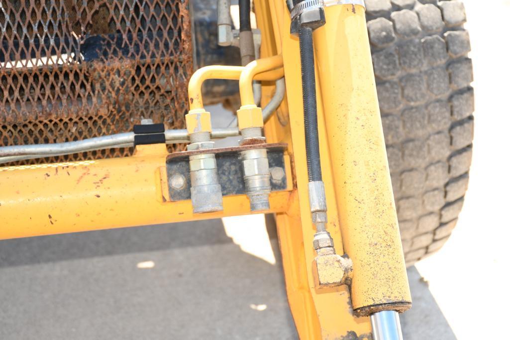 JOHN DEERE 110 BACKHOE