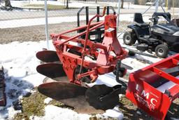 MASSEY FERGUSON 74 3 FURROW PLOW