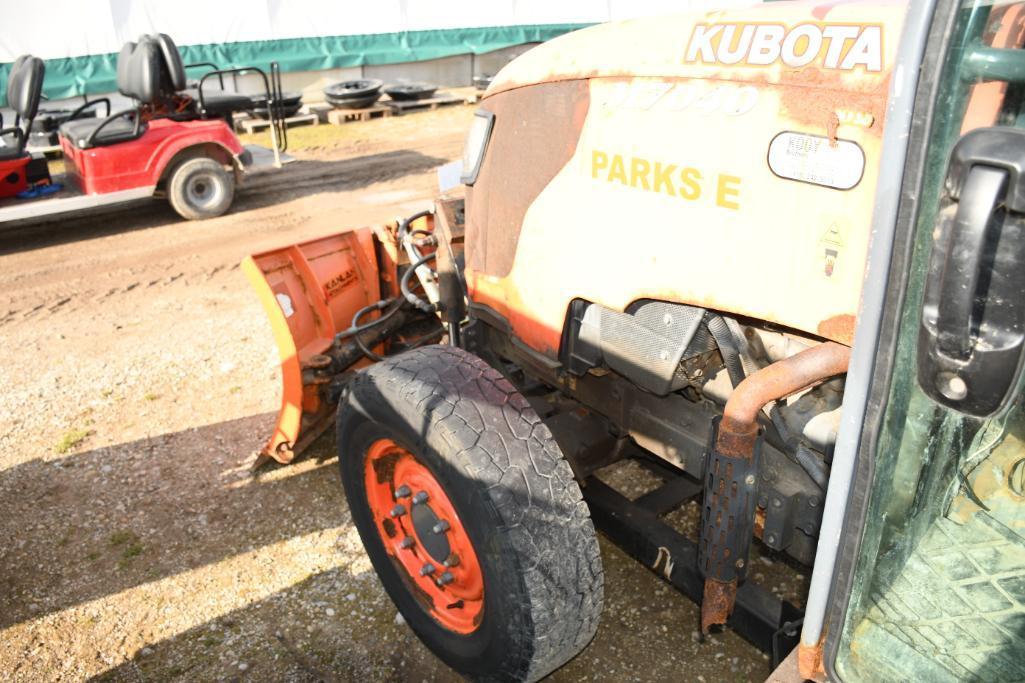 KUBOTA M7040 TRACTOR