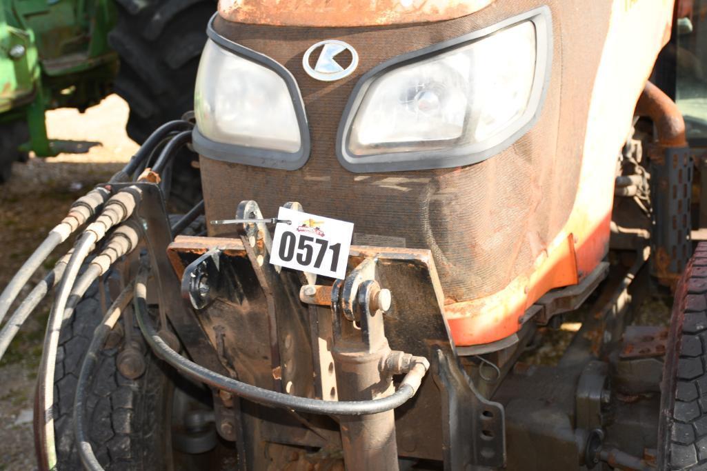 KUBOTA M7040 TRACTOR