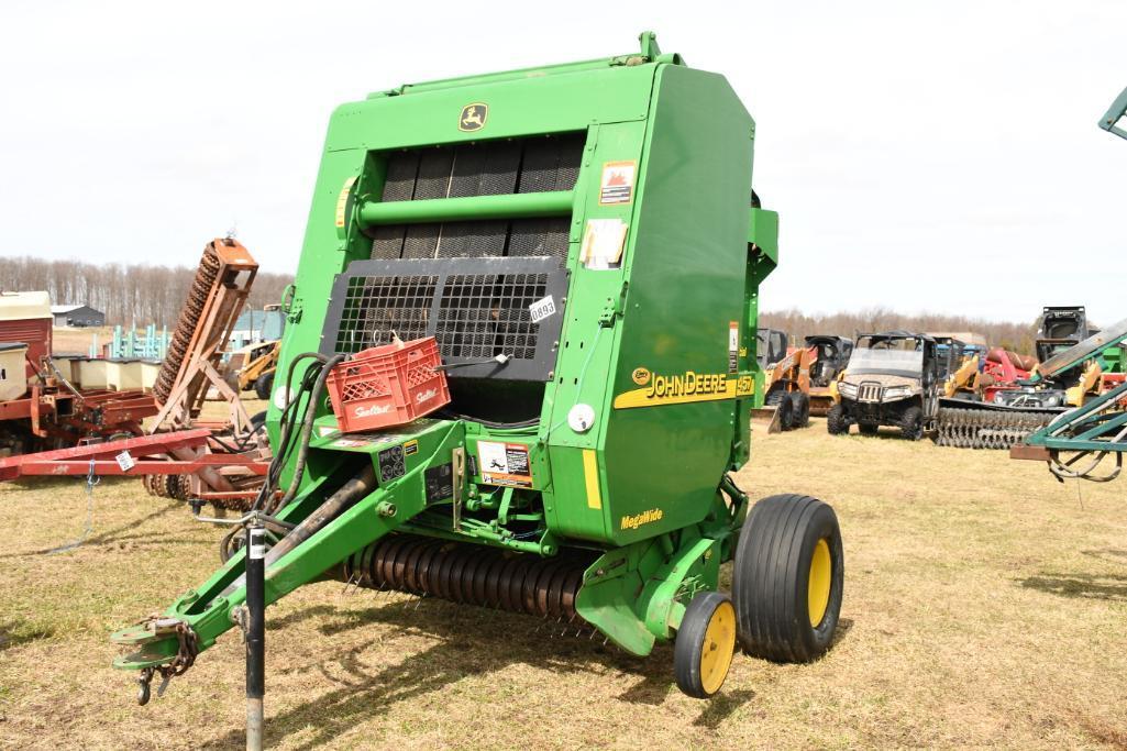 JOHN DEERE 457 ROUND BALER