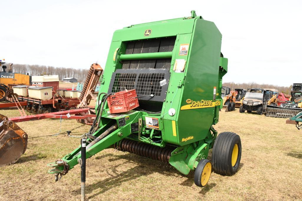 JOHN DEERE 457 ROUND BALER