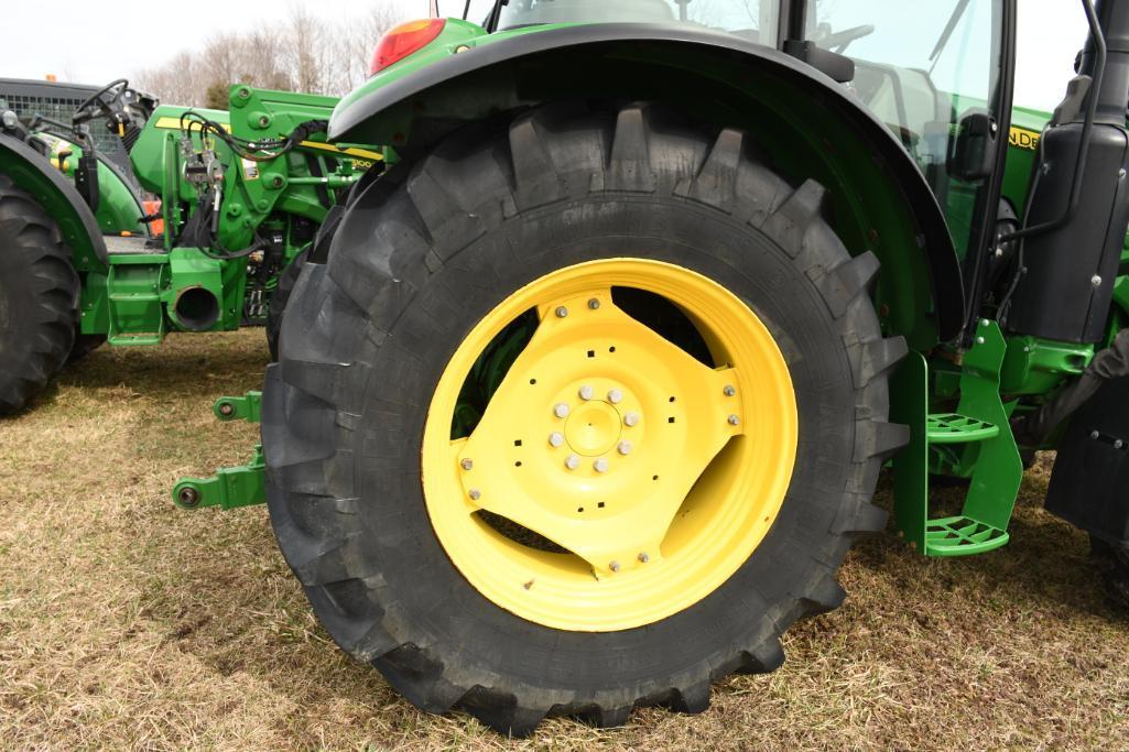 JOHN DEERE 5100M TRACTOR