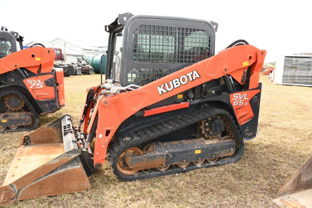 KUBOTA SVL65-2 TRACK LOADER