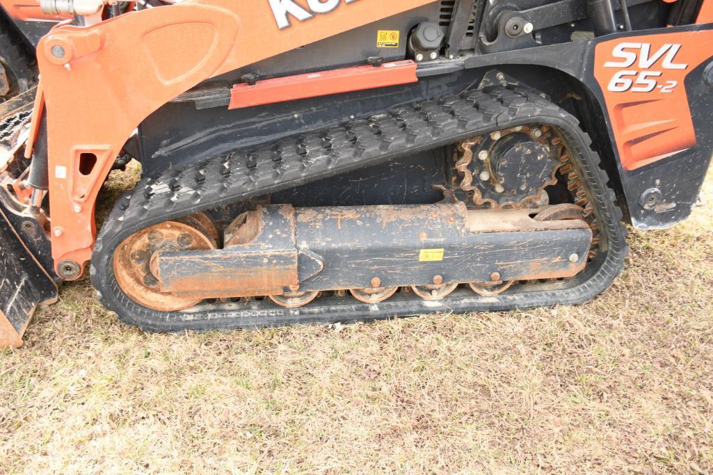 KUBOTA SVL65-2 TRACK LOADER