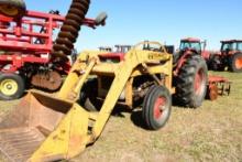 MASSEY FERGUSON 135 TRACTOR