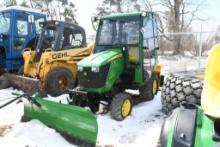 JOHN DEERE 1025R TRACTOR