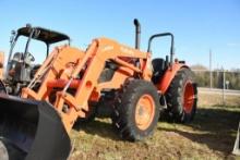 KUBOTA M7060 TRACTOR (AS-NEW)