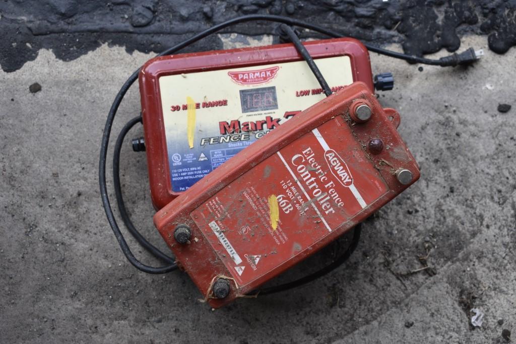 Mark 7 Fence charger and agway fence charger