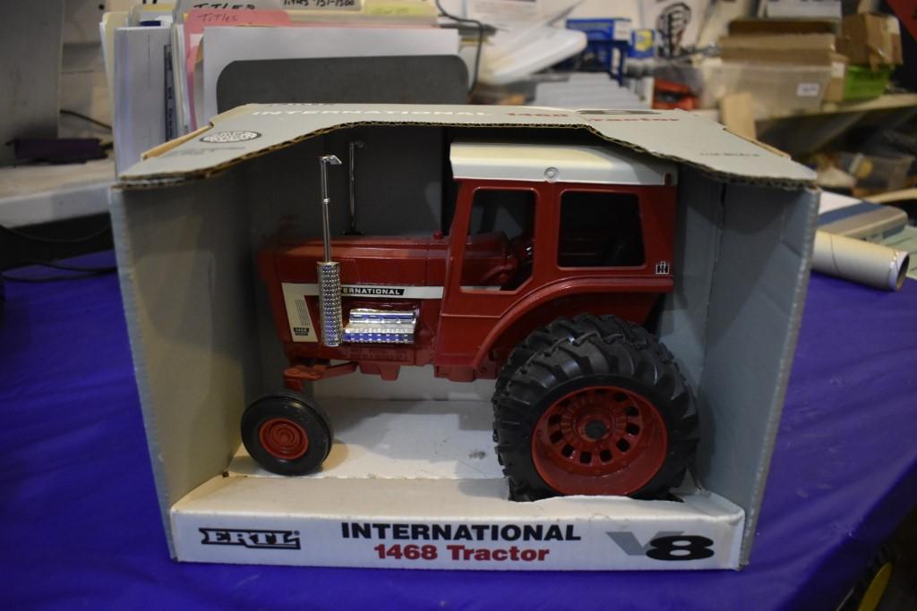 International Farmall 1468 Tractor by Ertl second in series of 4