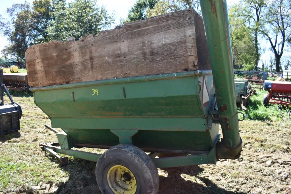 Little Green Self unloading Gravity Wagon