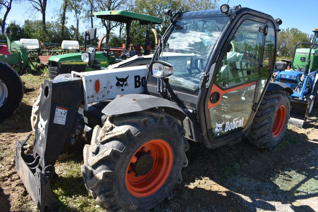 Bobcat V519 Telehandler stock number 45541