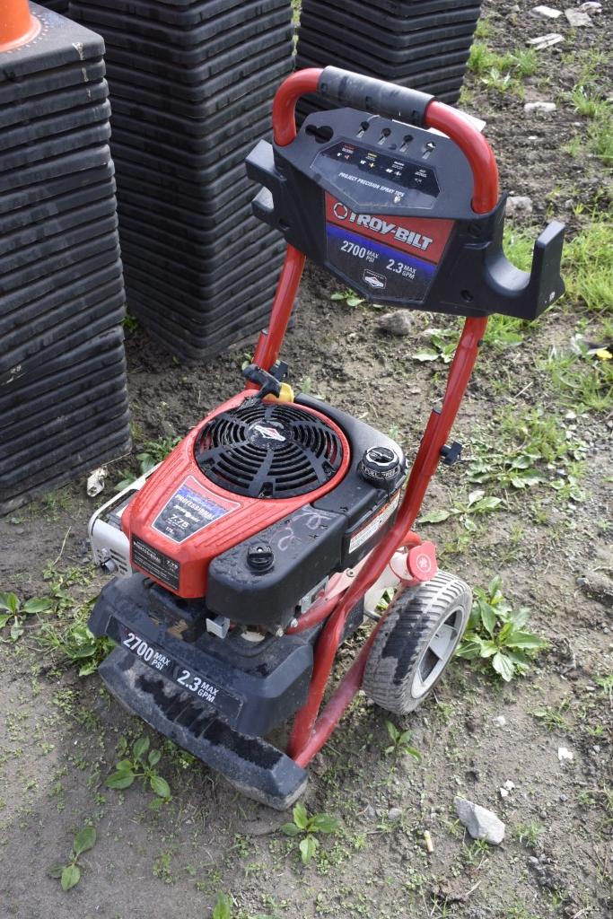 Troy Bilt 2700PSI Pressure Washer