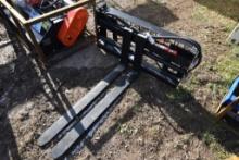 Agrotk Quick Attach Pallet Forks with Hydraulic Side Shift