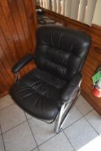 Leather Upholstered Office Sitting Chair