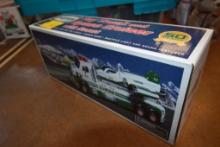 2014 Hess Toy Truck and Space Cruiser