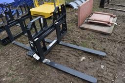 Bobcat Quick Attach Pallet Forks