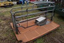 Farrowing Crate with Stand