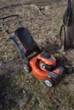 Husqvarna HU 675AWD Pushmower