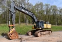 John Deere 470G LC Excavator