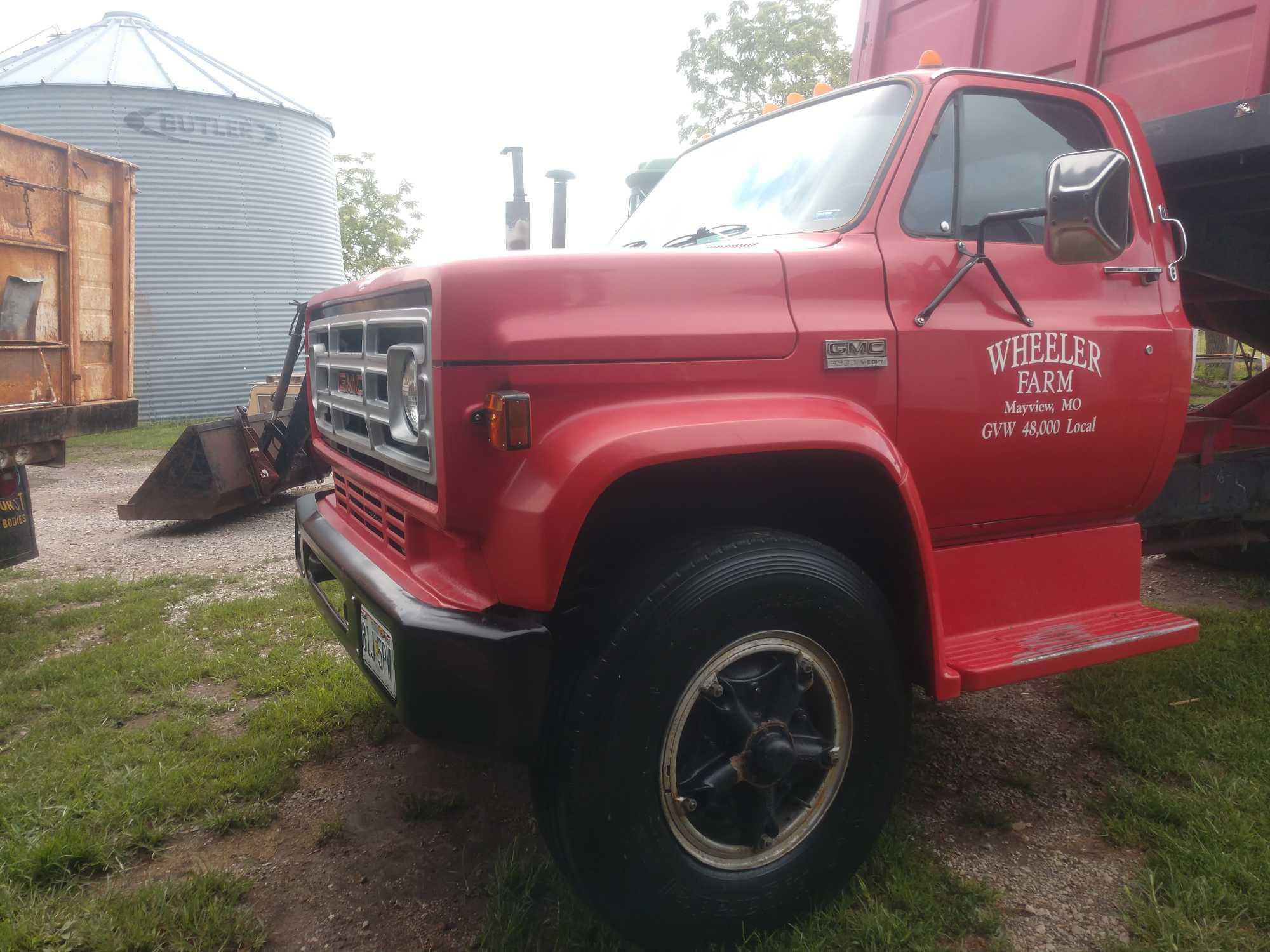 1978 GMC 6500 seirra V8 w/5speed