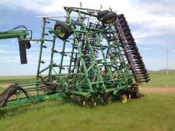 John Deere Air Cart & 730 Drill