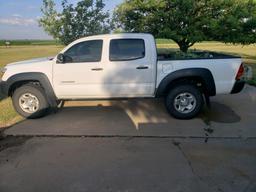 2012 Toyota Tacoma Crew Cab Pickup