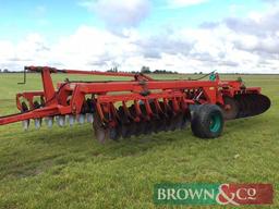 Kverneland DXO A34A 4m Manual Folding Trailed Disc Cultivator