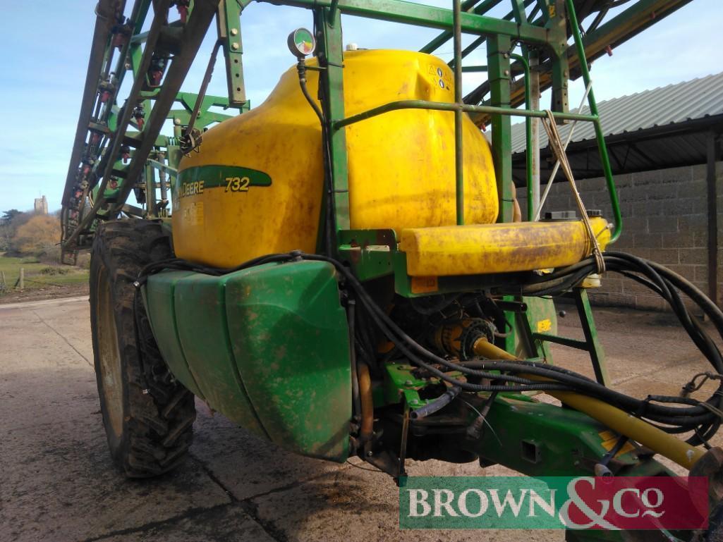 John Deere 732 Trailed Sprayer