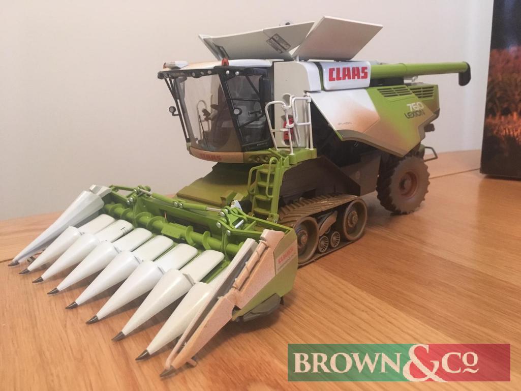 New Claas Lexion 760 Conspeed 1:32 scale model. Collection from any Brown & Co office