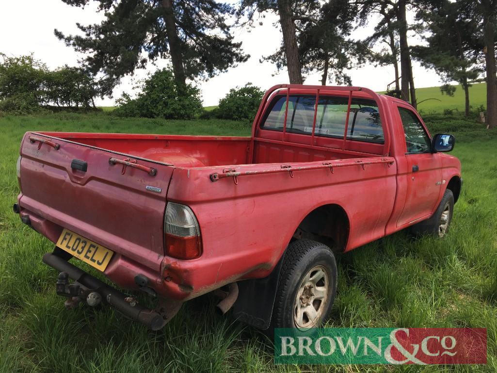 2003 Mitsubishi L200 Pick-up